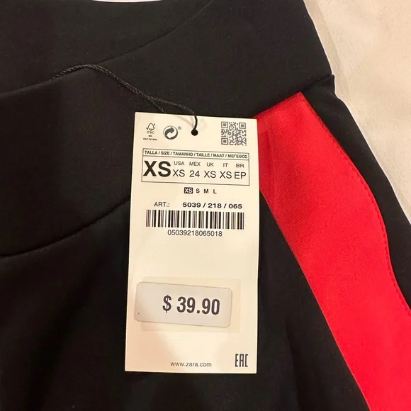 Black and Red Pants button sides - Picture 4 of 4